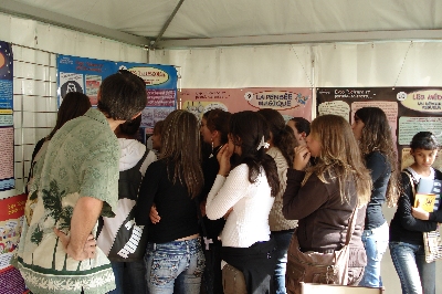 stand4